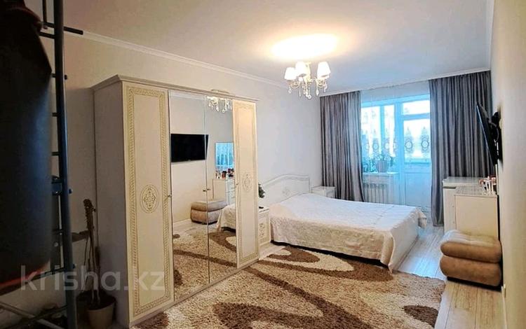 3-комнатная квартира · 91 м² · 3/10 этаж, Карбышева 5/6 за 42 млн 〒 в Караганде, Казыбек би р-н — фото 2