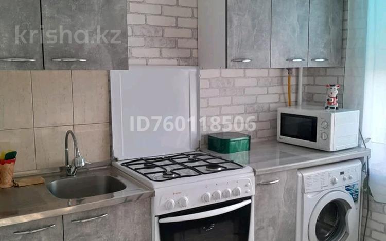 1-комнатная квартира · 32 м² · 3/5 этаж, Бектурганова 13 — Муратбаева за 140 000 ₸ в  — фото 2