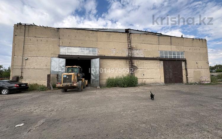 Еркін · 2234 м², бағасы: 1 200 ₸ в Семее — фото 2