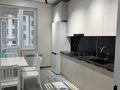 1-комнатная квартира · 40 м² · 1/9 этаж, Толеметова — ЖК Пионер Сити жап-жаңа 1-бөлмелі таза, ыңғайлы пәтер жалға беріледі. Холодильник, стир. машина, телевизор, кровать, шкаф бар. Депозит 50 000 тг(міндетті түрде). Ай сайынғы төлем 150 000тг+ком услуга. за 150 000 ₸ в Шымкенте, Абайский р-н — фото 3