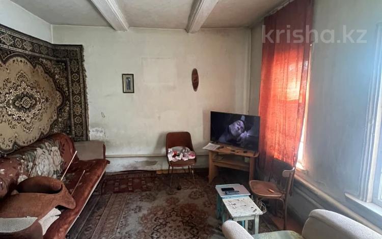 Отдельный дом · 2 комнаты · 47.4 м² · 9.9 сот., Набережная — Аквапарк за 9.5 млн ₸ в Семее — фото 16
