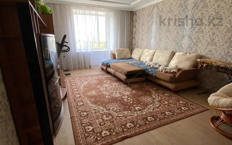 2-бөлмелі пәтер · 70 м² · 8/9 қабат, Алтынсарина 32, бағасы: 250 000 ₸ в Костанае — фото 2