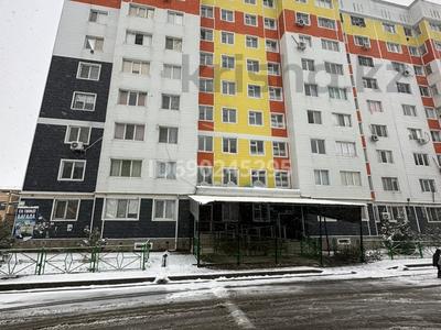 1-комнатная квартира, 32 м², 1/9 этаж, мкр Астана 87 за 15 млн 〒 в Шымкенте, Каратауский р-н
