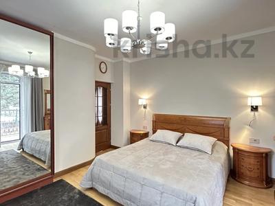 Отдельный дом · 9 комнат · 500 м² · 20.3 сот., мкр Юбилейный, Керей Жанибек Хандар 246 за 3 млрд ₸ в Алматы, Медеуский р-н