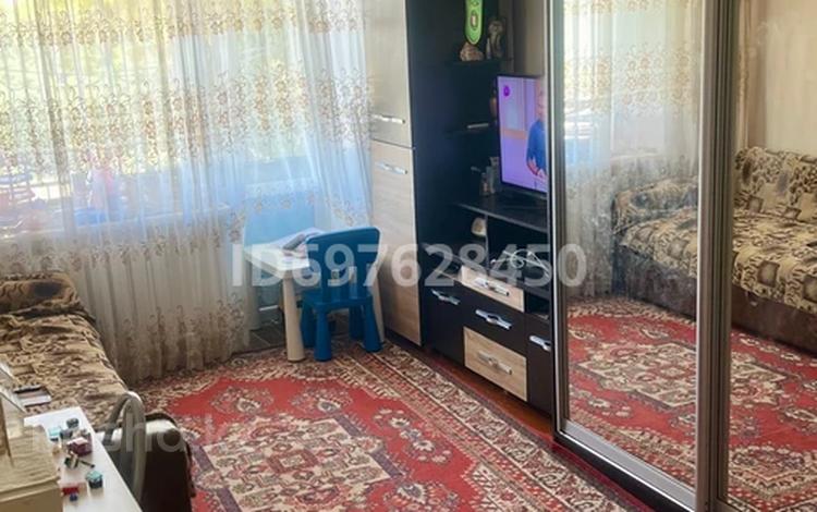 1-комнатная квартира · 31.2 м² · 2/4 этаж, Юность 4 за 10.8 млн ₸ в Семее — фото 2