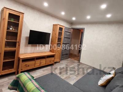 2-комнатная квартира · 50 м² · 5/5 этаж, Кабанбай батыра 68 за 210 000 ₸ в Усть-Каменогорске, Ульбинский