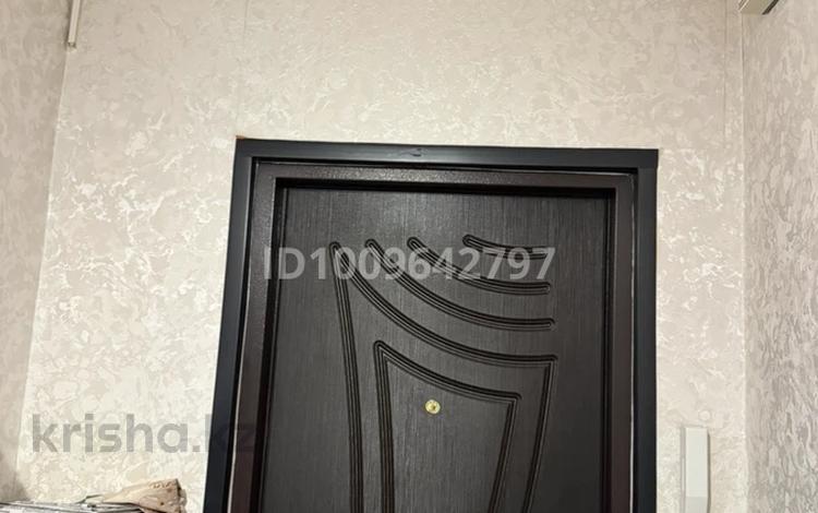 3-бөлмелі пәтер · 50 м² · 2/5 қабат, Ауэзова 15 — Район Океан, бағасы: 35 млн ₸ в Семее — фото 2