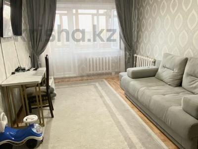 2-комнатная квартира · 52.3 м² · 6/9 этаж, Майкудук, 15й микрорайон за 11 млн ₸ в Караганде, Алихана Бокейханова р-н