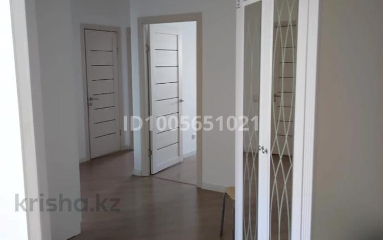 3-бөлмелі пәтер · 85 м² · 7/9 қабат, Капчагайской трассы 3860/1, бағасы: 34.5 млн ₸ в Коянкусе — фото 2