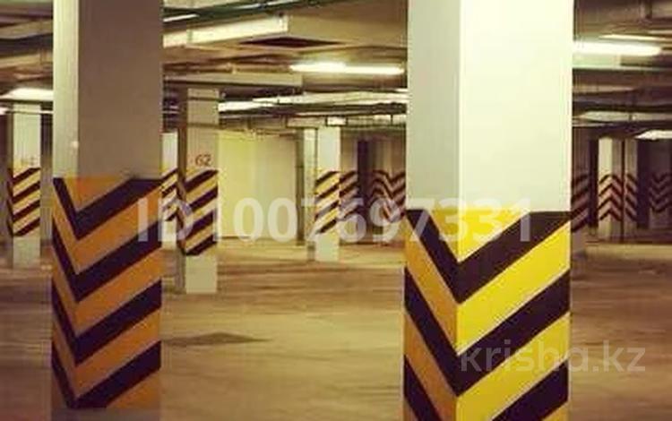 Паркинг · 20 м² · мкр Пригородный, Проспект Аль Фараби, 8 8А, бағасы: 15 000 ₸ в Астане, Есильский р-н — фото 3