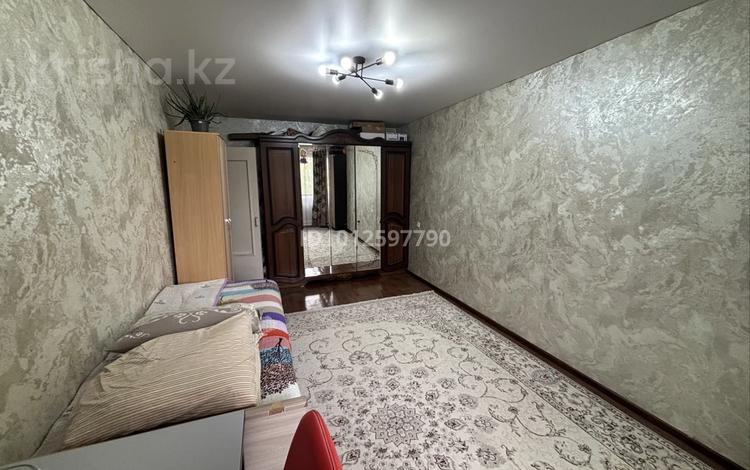 1-бөлмелі пәтер · 30.5 м² · 3/5 қабат, мкр Строитель, Миханова 120, бағасы: 10.5 млн ₸ в Уральске — фото 2