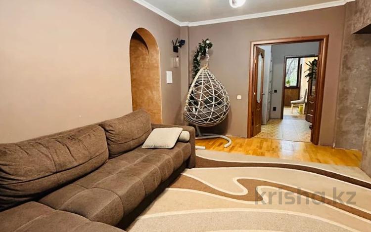 5-комнатная квартира · 117 м² · 2/9 этаж, мкр Мамыр-4 за 83 млн ₸ в Алматы, Ауэзовский р-н — фото 2