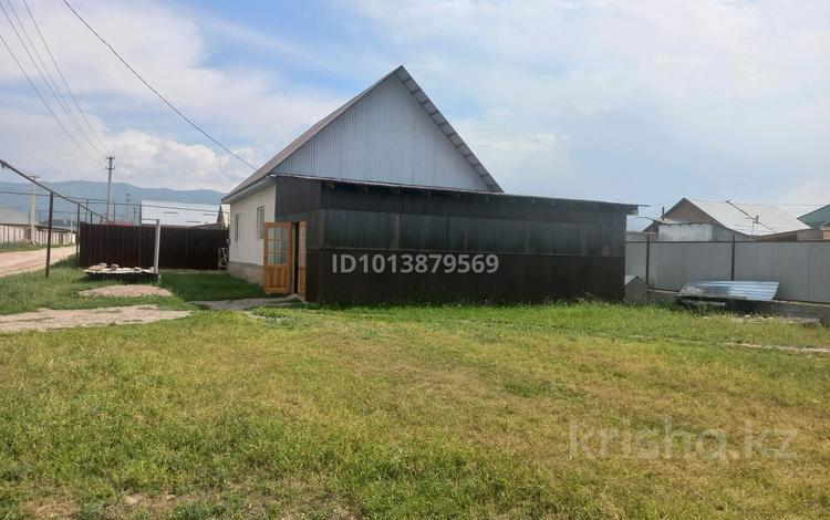 Отдельный дом · 4 комнаты · 80 м² · 8 сот., Сайлыбаева 30 — Наурызбай батыра за 23 млн ₸ в Узынагаш — фото 2