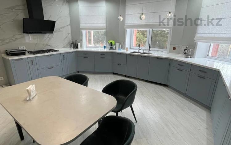 Отдельный дом · 5 комнат · 320.4 м² · 4.5 сот., Нурсултана Назарбаева 36 за 165 млн ₸ в Костанае — фото 9