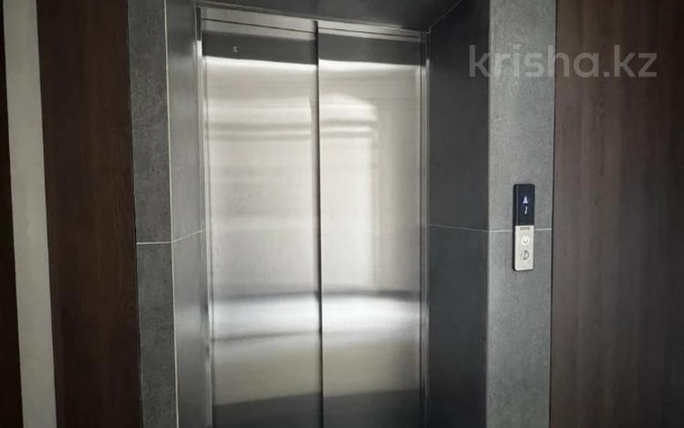 3-бөлмелі пәтер · 140 м² · 3/7 қабат, Алтын орда, бағасы: 89 млн ₸ в Актобе — фото 2