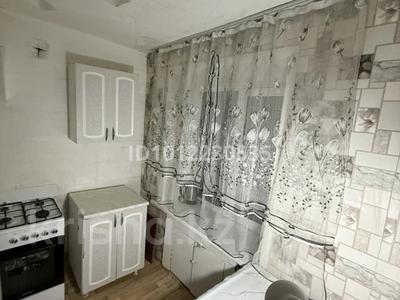 3-комнатная квартира · 60 м² · 5/5 этаж, Район Автовокзала 6 за 130 000 〒 в Рудном