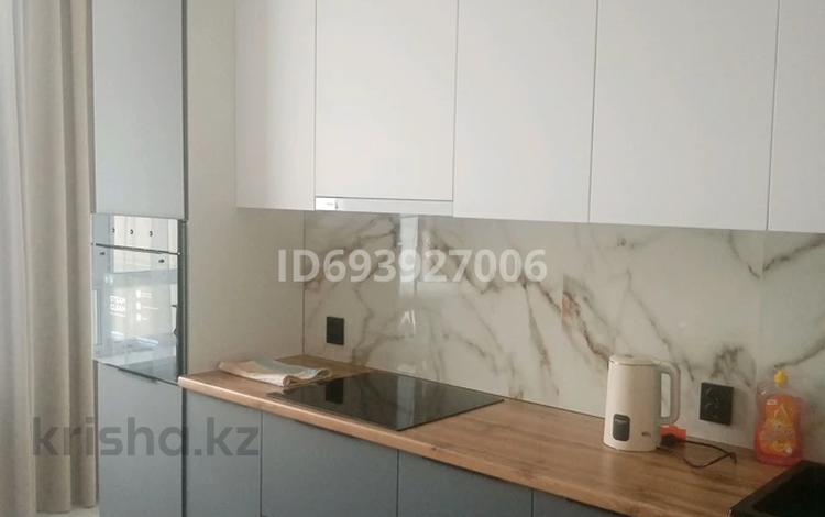 2-комнатная квартира · 65 м² · 4/9 этаж, Ильяс Омарова 25 — КазУТБ за 280 000 ₸ в Астане, Нура р-н — фото 2