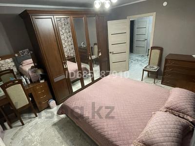 2-бөлмелі пәтер · 70 м² · 1/5 қабат, Мкр-н юбилейный 18 — Мкр-н юбилейный, бағасы: 28 млн ₸ в Костанае