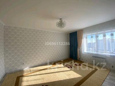 2-комнатная квартира · 86 м² · 6/9 этаж, мкр. Алтын орда 21В — На против бассейн "Достық" за 200 000 〒 в Актобе