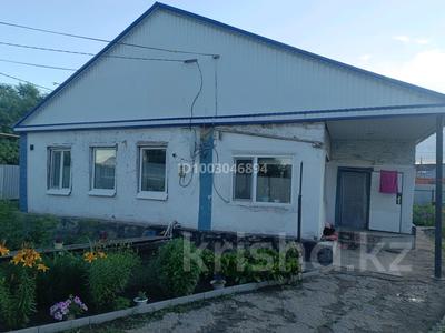 Жер үй мен саяжайлар в Костанайской обл.: Жеке үй · 4 бөлме · 62.9 м² · 6 сот., Батищева Тарасова 129 — Район ЭКОС, бағасы: 15 млн 〒 Жеке үй · 4 бөлме · 62.9 м² · 6 сот., Батищева Тарасова 129 — Район ЭКОС, бағасы: 15 млн 〒 в Рудном