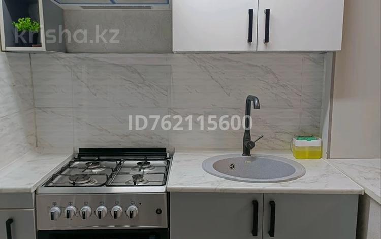 4-бөлмелі пәтер · 90 м² · 2/4 қабат, Тонкуруш 7 — Проспект Жамбыла, бағасы: 28 млн ₸ в Таразе — фото 3