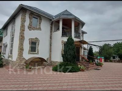 Отдельный дом • 6 комнат • 438 м² • 15 сот., Кунаева — Ниязбекова за 168 млн 〒 в Алматы, Наурызбайский р-н