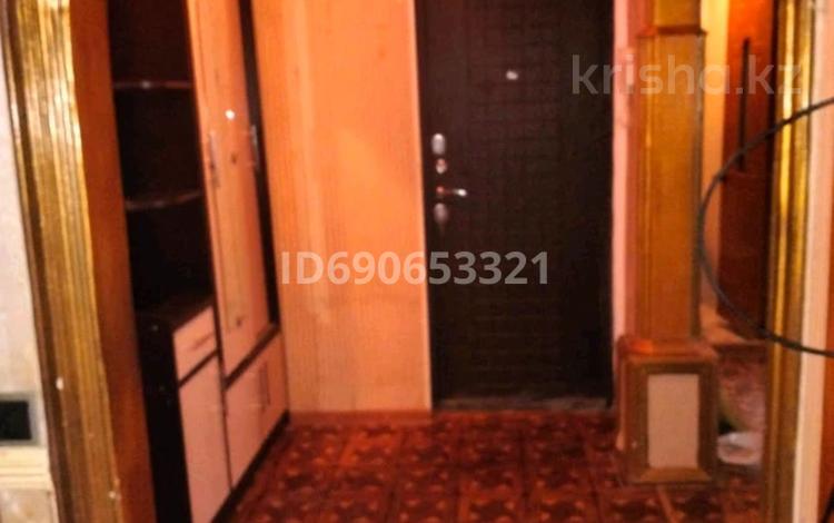 3-бөлмелі пәтер · 70 м² · 4 қабат, 9 микрорайон — Возле 41 школы, бағасы: 100 000 ₸ в Таразе — фото 2