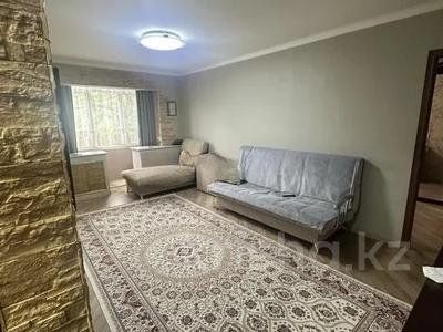 1-комнатная квартира · 32 м² · 3/5 этаж, мкр Коктем-3 12 — Срочно торг за 26.5 млн 〒 в Алматы, Бостандыкский р-н