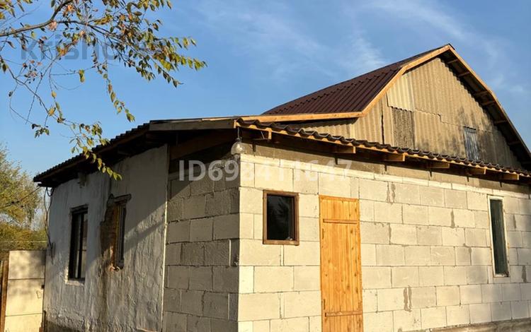 Дача · 3 комнаты · 90 м², Центральная 30 за 150 000 〒 в Шамалгане — фото 2