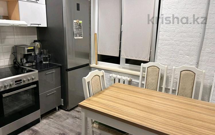 4-бөлмелі пәтер · 85 м² · 4/5 қабат, Нуржау 19, бағасы: 29.5 млн ₸ в им. Касыма кайсеновой — фото 2