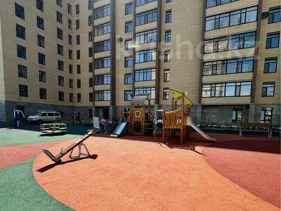 4-комнатная квартира · 256.5 м² · 5/9 этаж, Набережная за 150 млн 〒 в Костанае