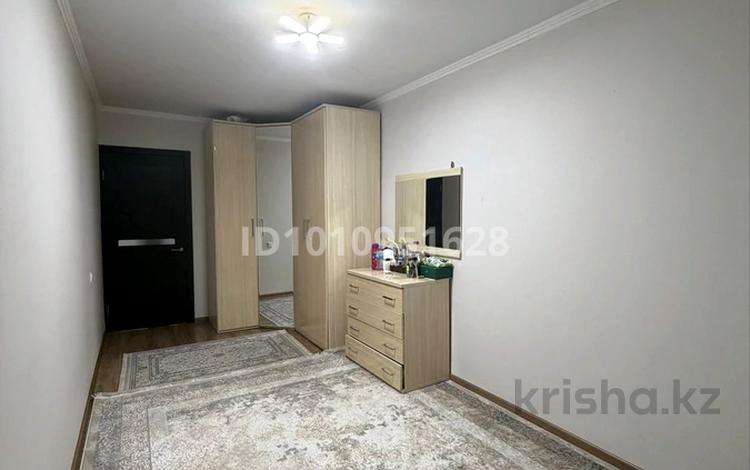 2-комнатная квартира · 45 м² · 4/4 этаж, мкр Тастак-3, Чокина 116 за 33 млн ₸ в Алматы, Алмалинский р-н — фото 2