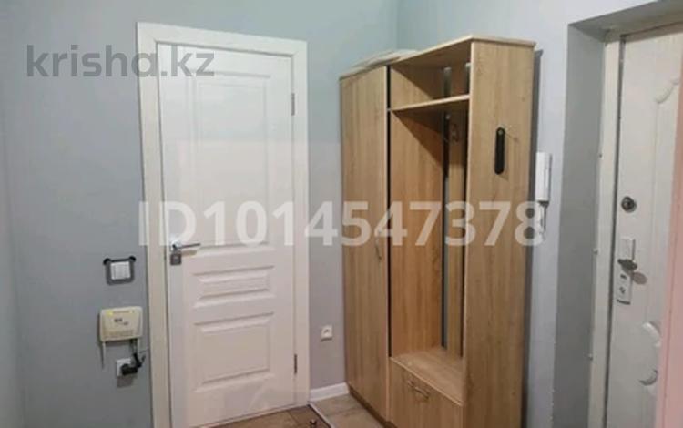 1-комнатная квартира · 42 м² · 1/9 этаж, мкр Аксай-1А 31 за 230 000 ₸ в Алматы, Ауэзовский р-н — фото 21