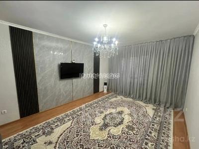 Аренда квартир в Атырауской обл.: 2-комнатная квартира · 60 м² · 3/5 этаж · помесячно, мкр Нурсая 91 за 180 000 〒 2-комнатная квартира · 60 м² · 3/5 этаж · помесячно, мкр Нурсая 91 за 180 000 〒 в Атырау