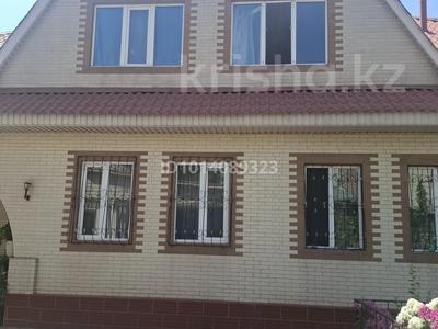 Жеке үй · 7 бөлме · 238 м² · 10 жүзд., Ақбұлақ ш/а. Шарипова 59/4, бағасы: 1 млн ₸ в Алматы, Алатауский р-н