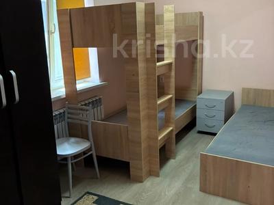 Отдельный дом · 3 комнаты · 70 м², Абулхаир хан 17 за 300 000 〒 в Алматы, Бостандыкский р-н