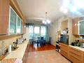 6-комнатная квартира · 175 м² · 15/16 этаж, мкр Новый Город, Абая 61/2 за 95 млн ₸ в Караганде, Казыбек би р-н — фото 15