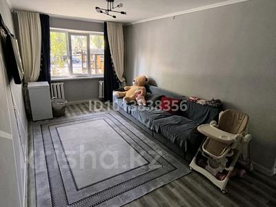 3-бөлмелі пәтер · 60 м² · 1/4 қабат, 1 мкр 15, бағасы: 26 млн ₸ в Конаеве