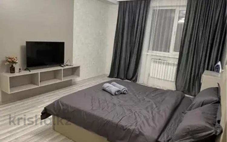 1-комнатная квартира · 50 м² · 1/5 этаж, Самал 33а/1 за 2 500 〒 в Талдыкоргане, мкр Самал — фото 2