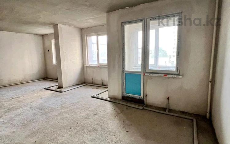 3-комнатная квартира, 82 м², 4/9 этаж, Аскарова Асанбая 21/20