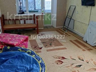 1-комнатная квартира · 28 м² · 5/5 этаж, мкр 5, Абая 9а за 8.5 млн 〒 в Актобе