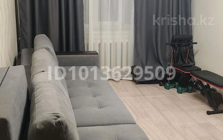 2-комнатная квартира · 42.2 м² · 2/2 этаж, Школьная 53 — Вторая школа за 15 млн ₸ в Затобольске (Тобыле) — фото 2