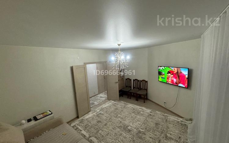 2-бөлмелі пәтер · 61 м² · 9/12 қабат, Каныша Сатпаева 55/6, бағасы: 32 млн ₸ в Усть-Каменогорске — фото 2