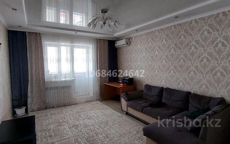 3-бөлмелі пәтер · 96 м² · 5/5 қабат, Нур 5/1, бағасы: 40 млн ₸ в Уральске — фото 2