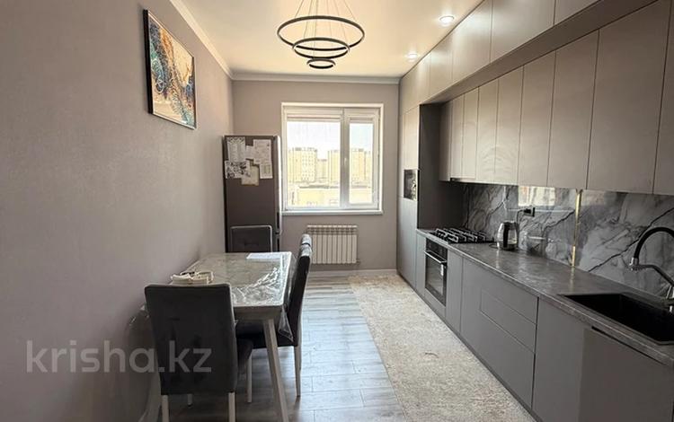 3-комнатная квартира · 100.1 м² · 7/7 этаж, 20-й мкр 19 за 33 млн ₸ в Актау — фото 2