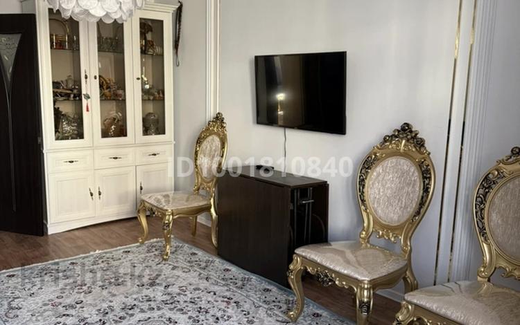 3-бөлмелі пәтер · 64.2 м² · 5/5 қабат, мкр 8, Бр.Жубановых — Возле рынка Алтай. по 101 стр.бригады, бағасы: 23 млн 〒 в Актобе — фото 12