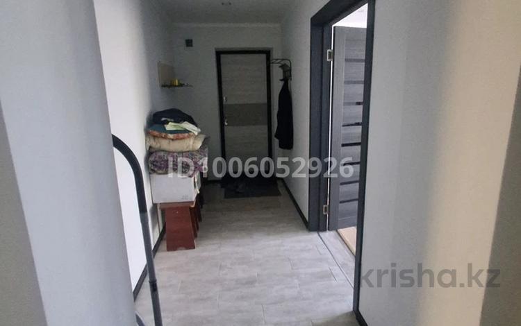2-комнатная квартира · 54 м² · 4/5 этаж, мкр Кунаева 66 — Напротив рынка Женic. рядом трк Орал, Азия мол за 170 000 ₸ в Уральске — фото 2