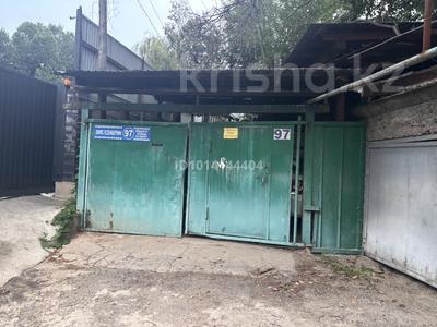 Отдельный дом · 8 комнат · 250 м² · 9.5 сот., Есенберлина 97 за 230 млн ₸ в Алматы, Медеуский р-н