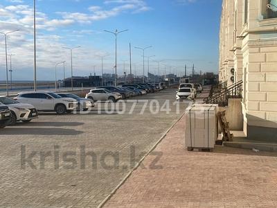 2-комнатная квартира · 80 м² · 3/5 этаж, Акмаржан 1/1 за 23 млн 〒 в Актау, мкр Приморский