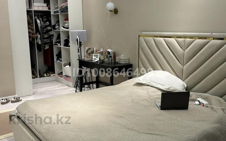 2-комнатная квартира · 87 м² · 7/7 этаж, 19-й мкр 45, 45/1, 45/2, 45/3 за 250 000 ₸ в Актау — фото 2